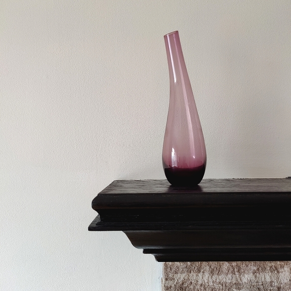 IKEA | MCM style bent neck 💜 purple bud vase - Picture 1 of 6